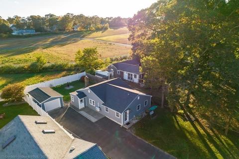 1021 Spencer, Fall River, MA 02721 photo 2