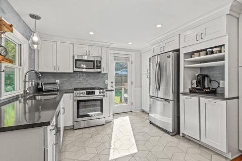 30 Brookline St, Needham, MA 02492 photo 5