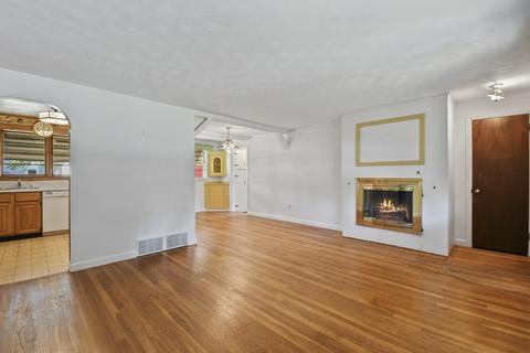 4 Wesson Rd, Ashland, MA 01721 photo 4