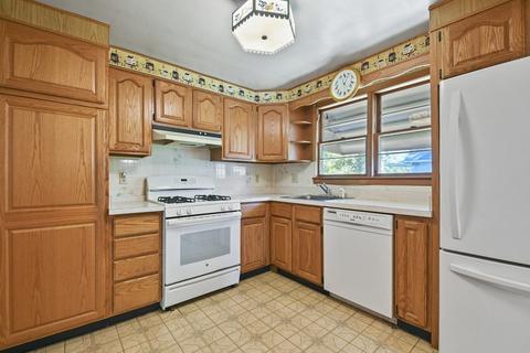 4 Wesson Rd, Ashland, MA 01721 photo 7