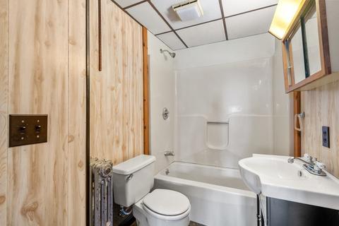 5 Cabot St, Worcester, MA 01603 photo 5