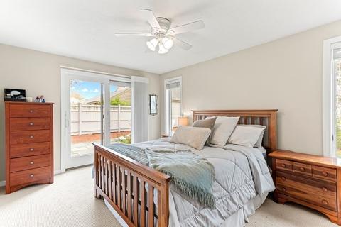 47 Mashie Cir, Mashpee, MA 02649 photo 16