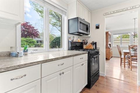 47 Mashie Cir, Mashpee, MA 02649 photo 23