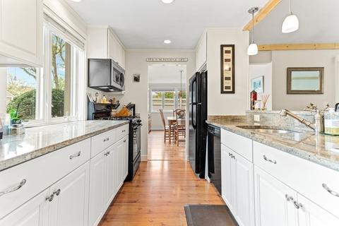 47 Mashie Cir, Mashpee, MA 02649 photo 24