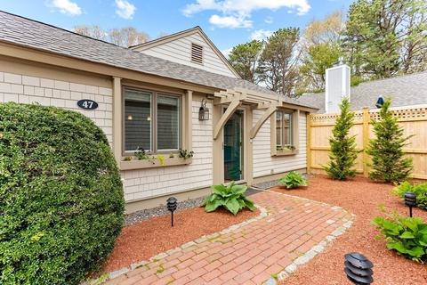 47 Mashie Cir, Mashpee, MA 02649 photo 5