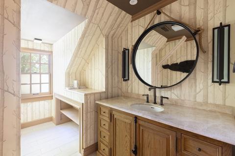 50 Willard Rd, Brookline, MA 02445 photo 24
