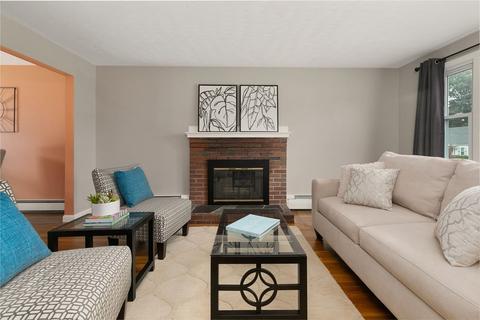 14 Devine Rd, Randolph, MA 02368 photo 4