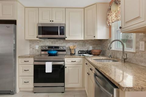 14 Devine Rd, Randolph, MA 02368 photo 11