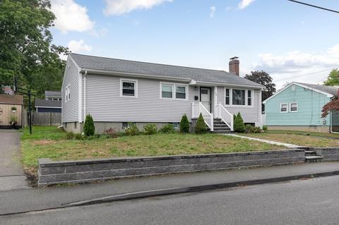 14 Devine Rd, Randolph, MA 02368 photo 2