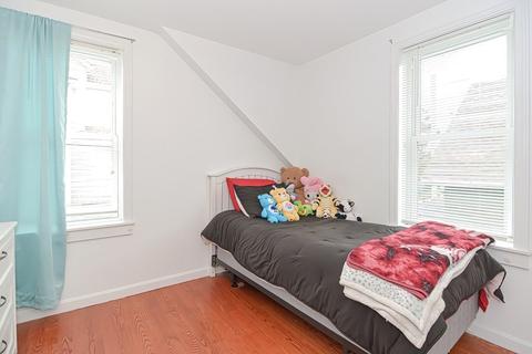 883 Grinnell St, Fall River, MA 02721 photo 27