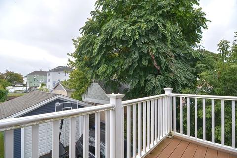 883 Grinnell St, Fall River, MA 02721 photo 24