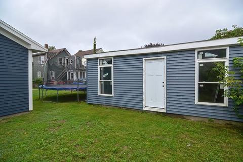 883 Grinnell St, Fall River, MA 02721 photo 39