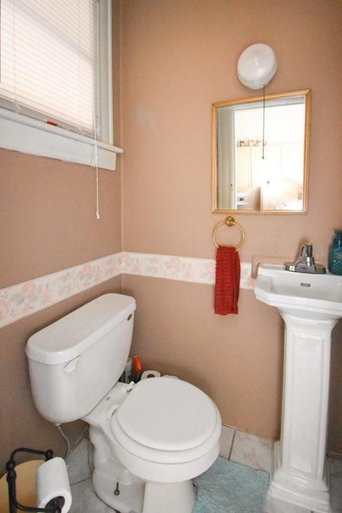 36 Maple Ter, West Springfield, MA 01089 photo 8