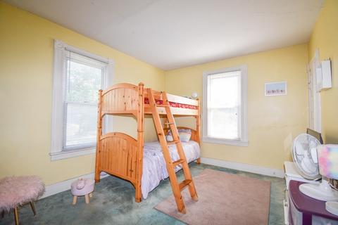 36 Maple Ter, West Springfield, MA 01089 photo 26