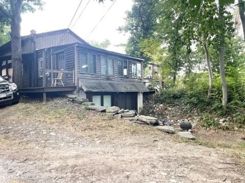 9 Teconnett Path, Worcester, MA 01605 photo 2