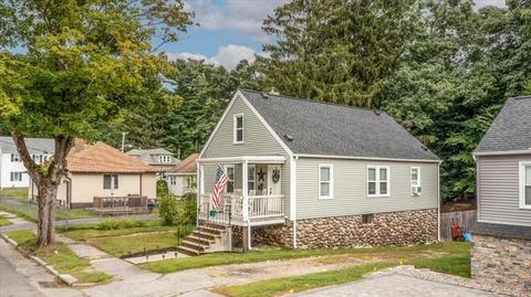 3 Greybert Ln, Worcester, MA 01602 photo 2
