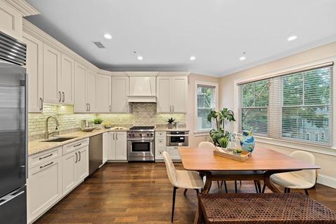 197 Rawson #2, Brookline, MA 02445 photo 5