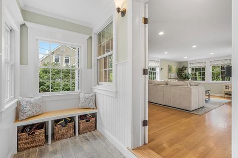 11 Milton Rd, Reading, MA 01867 photo 5
