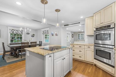 11 Milton Rd, Reading, MA 01867 photo 13