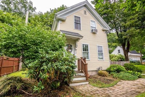 77 Washington St, Walpole, MA 02032 photo 2