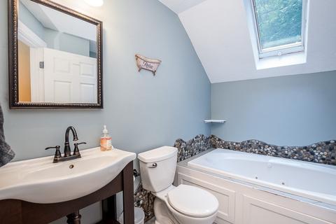 77 Washington St, Walpole, MA 02032 photo 12