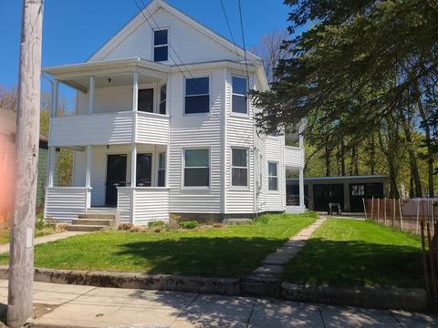 23 Laurel St, Athol, MA 01331 photo 2
