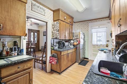 45 Forest St, Lee, MA 01238 photo 22