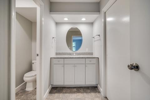 30 Halifax Ct #B, Springfield, MA 01108 photo 26