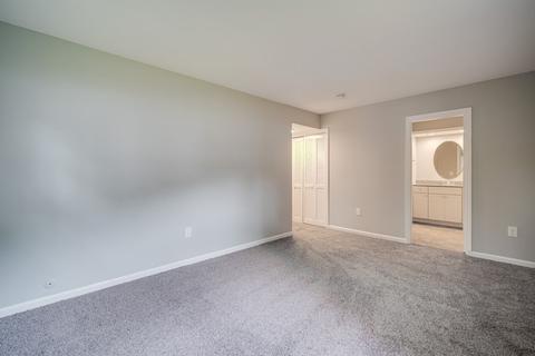 30 Halifax Ct #B, Springfield, MA 01108 photo 20