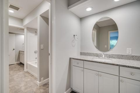30 Halifax Ct #B, Springfield, MA 01108 photo 25