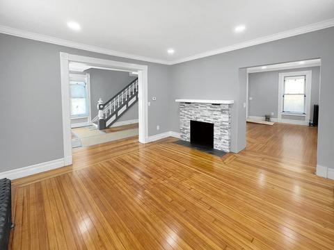 163 Bowles St, Springfield, MA 01109 photo 3