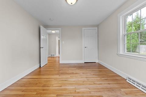 66 Poplar St, Danvers, MA 01923 photo 27