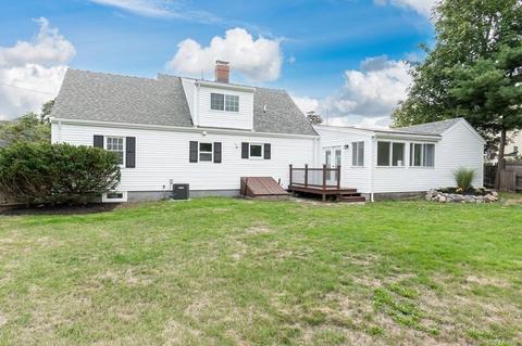 66 Poplar St, Danvers, MA 01923 photo 7