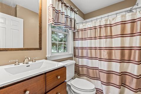 11 Pondview Ln, Reading, MA 01867 photo 22