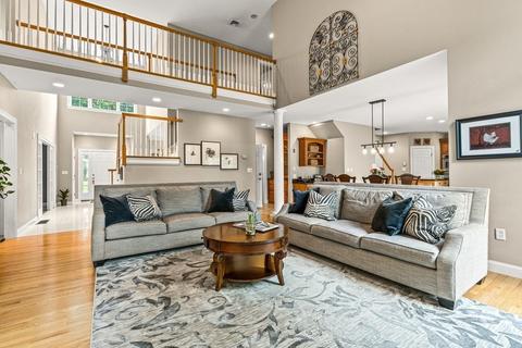11 Pondview Ln, Reading, MA 01867 photo 7