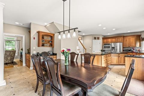 11 Pondview Ln, Reading, MA 01867 photo 11