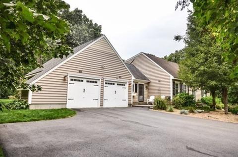 8 Keyes Rd, Berlin, MA 01503 photo 3