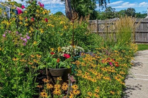 22 Maple St, Hudson, MA 01749 photo 38