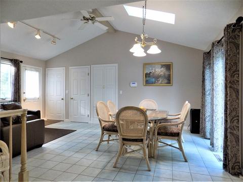 13 Delano Dr, Springfield, MA 01129 photo 16