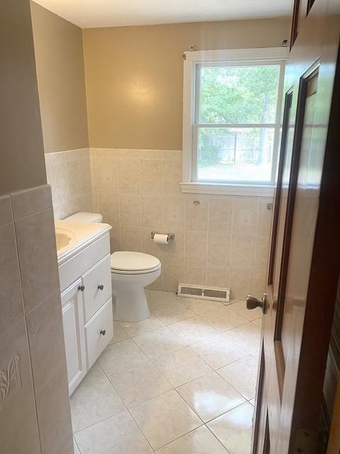 423 Bishops Ter, Barnstable, MA 02601 photo 14