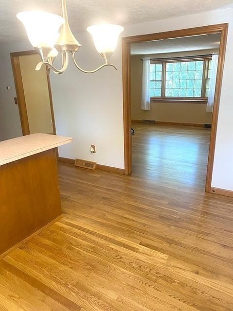 423 Bishops Ter, Barnstable, MA 02601 photo 11