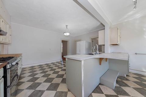 13 Trask St, Gloucester, MA 01930 photo 25
