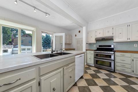 13 Trask St, Gloucester, MA 01930 photo 22