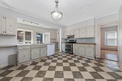 13 Trask St, Gloucester, MA 01930 photo 21