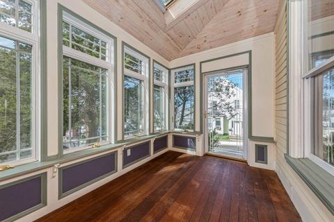 13 Trask St, Gloucester, MA 01930 photo 5