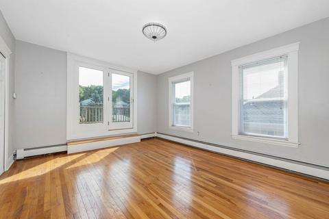 13 Trask St, Gloucester, MA 01930 photo 37