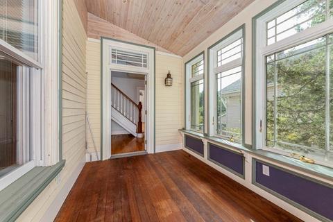 13 Trask St, Gloucester, MA 01930 photo 6