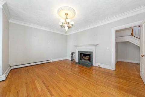 13 Trask St, Gloucester, MA 01930 photo 11