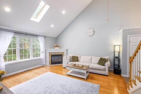 16 Millers Way #A, Sutton, MA 01590 photo 4