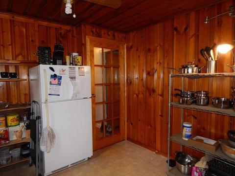 111 Elijah St, Springfield, MA 01109 photo 9